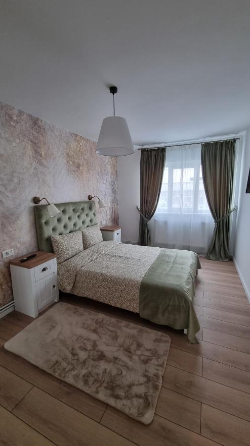 Central Residence Bacau Exterior photo